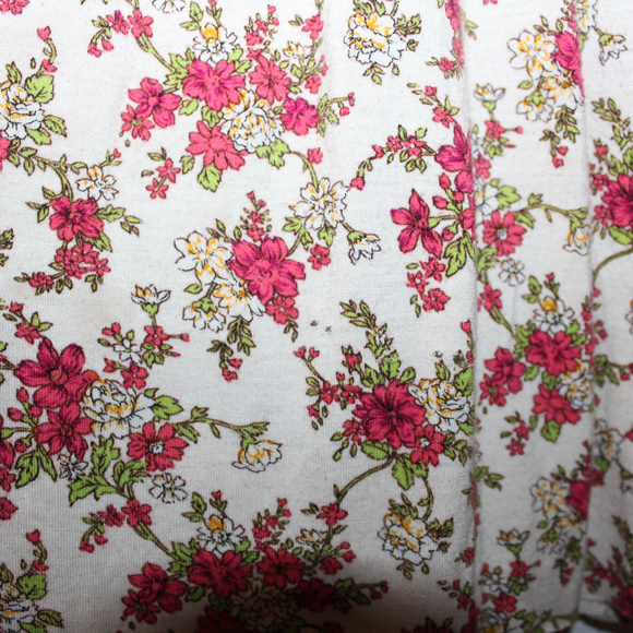 Crochet Floral Tank Top - Picture 4 of 7